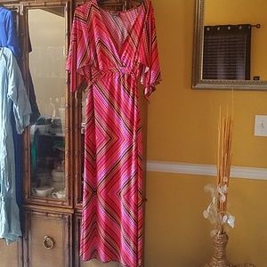 Size 18 maxi dress colors are pink, red, orange, y